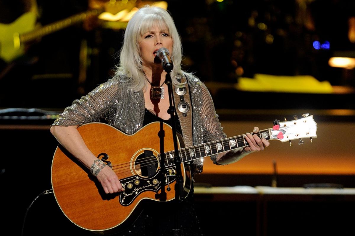 Emmylou Harris - Born To Run
