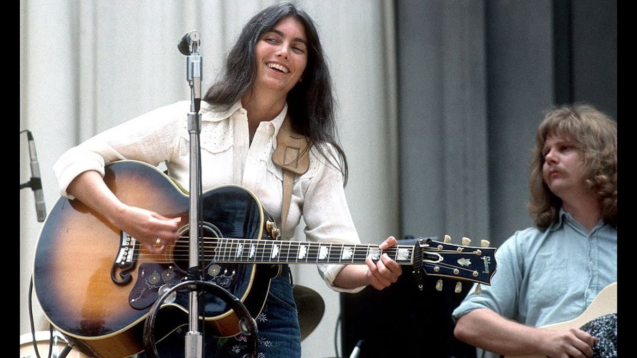 Emmylou Harris - Boy From Tupelo