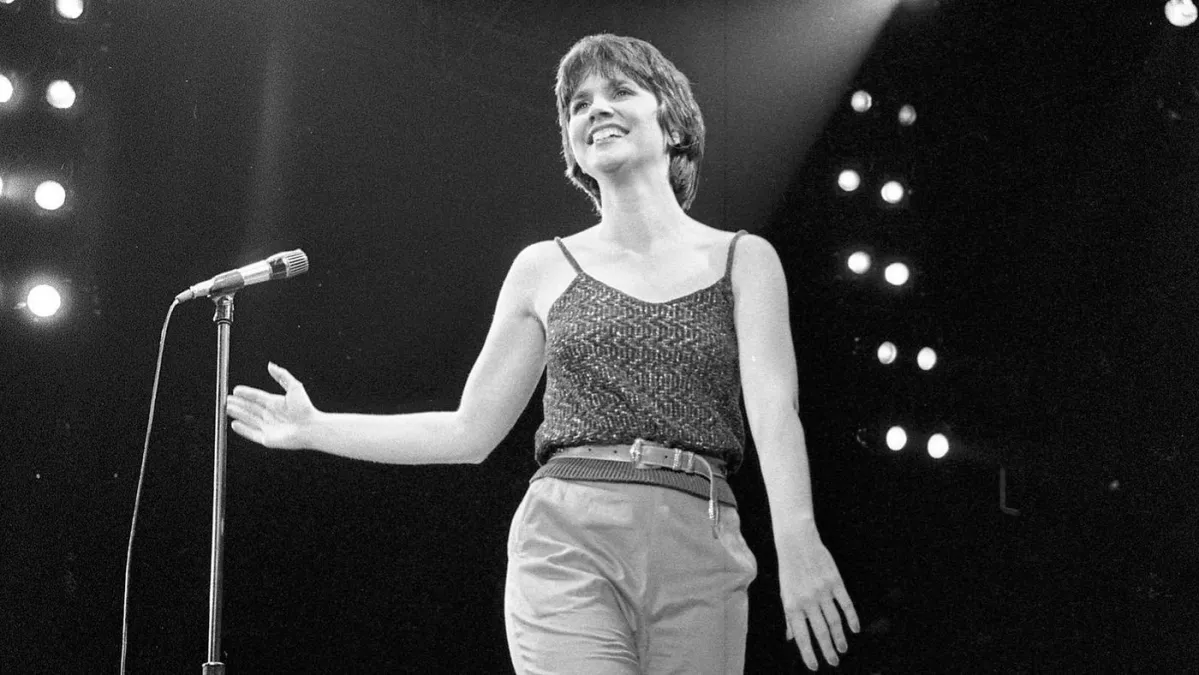 Linda Ronstadt - Los Laureles (The Laurels)