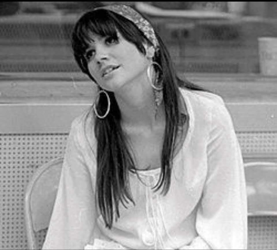 The PERFORMANCE That Made The World Weep: Linda Ronstadt - "Long Long Time" (Johnny Cash Show)