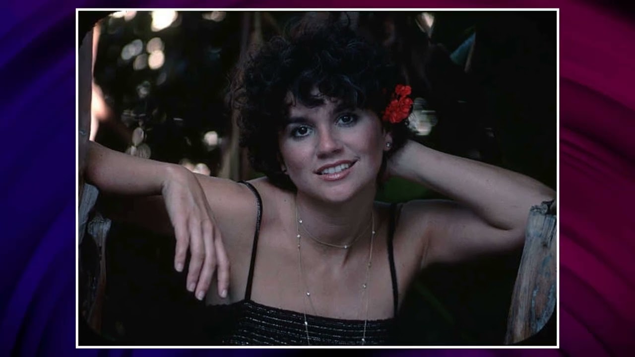 The Linda Ronstadt Song That Cuts Deeper Than Most Love Songs Ever Could: “Faithless Love”