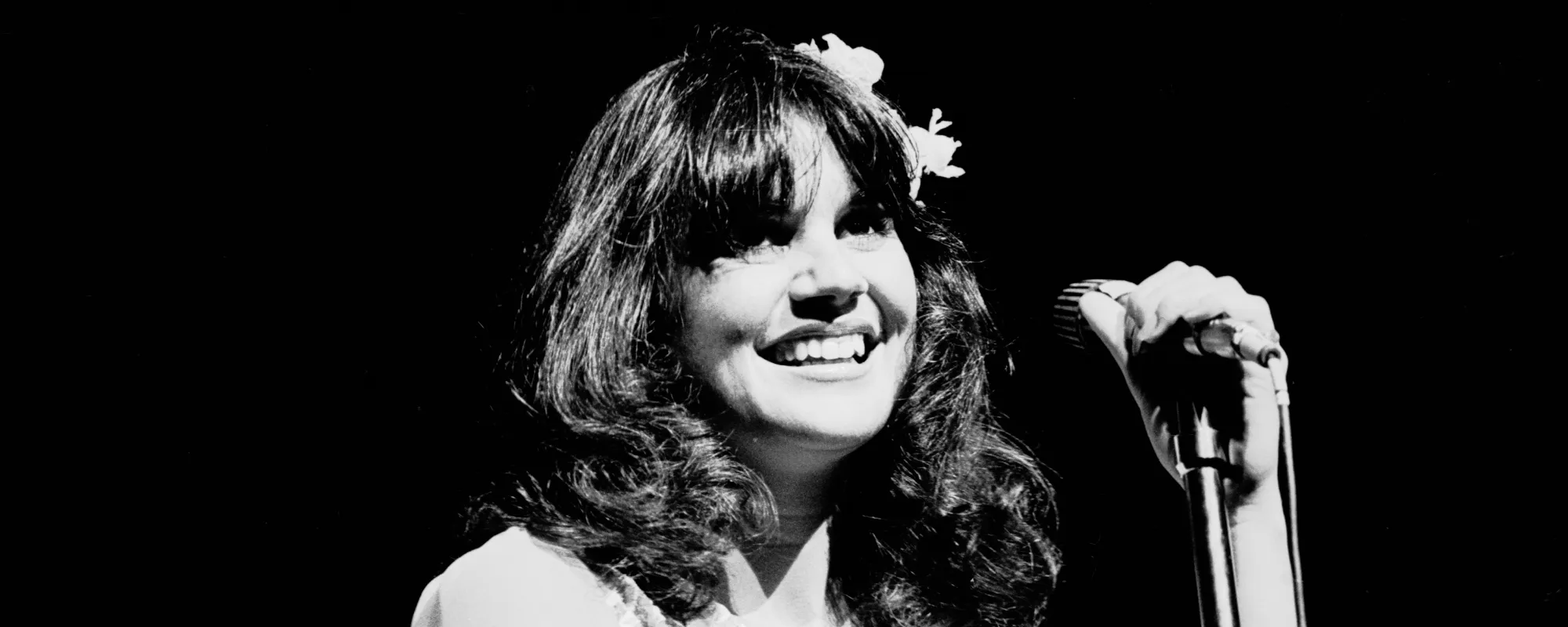 Was “Sorrow Lives Here” Linda Ronstadt at Her Most Emotionally Shattered? The pain in this one still feels dangerously real