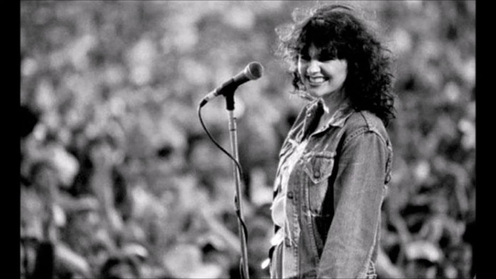 Linda Ronstadt Many Rivers To Cross