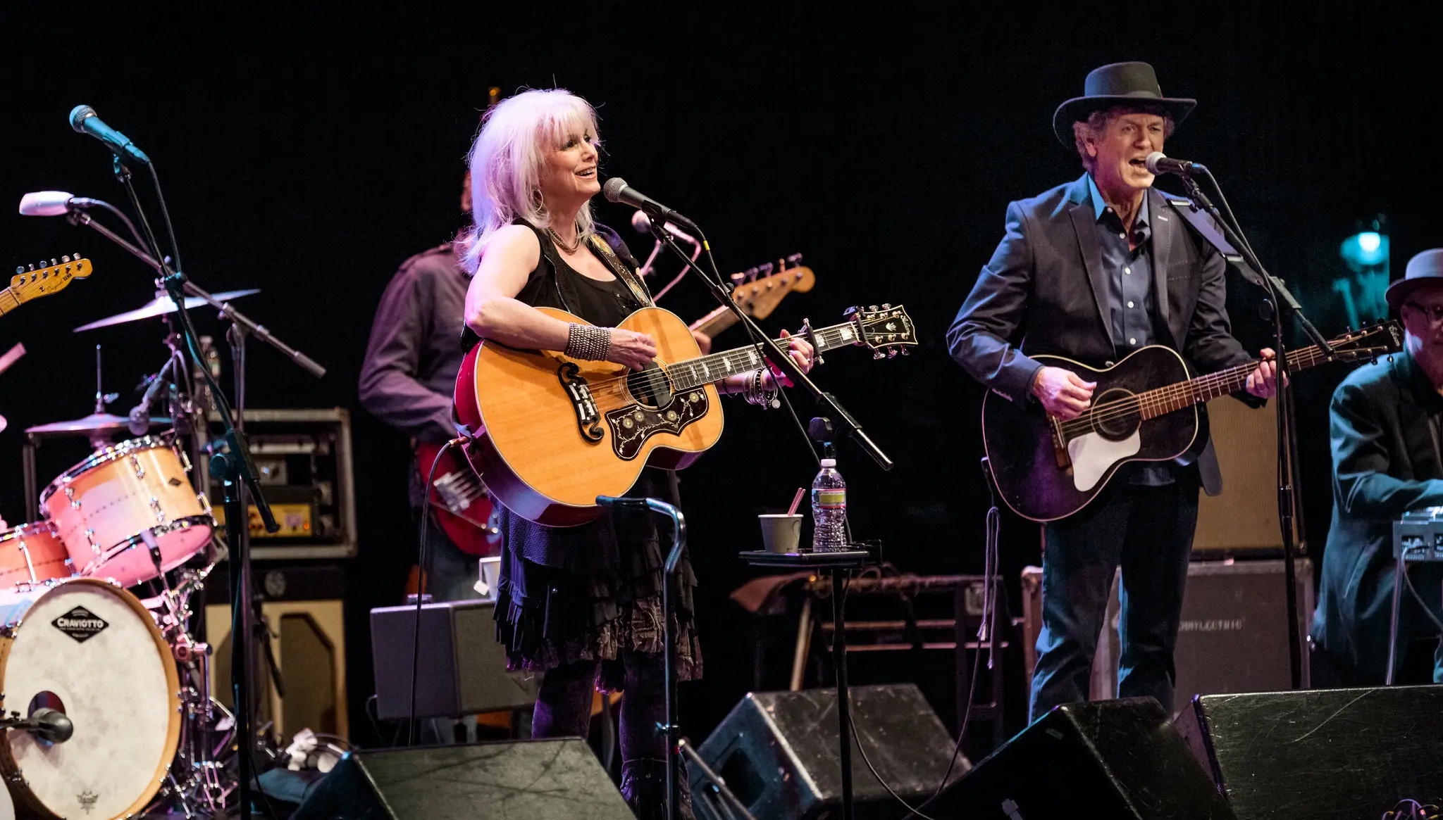 Emmylou Harris Queen of the Silver Dollar - 2003 Remaster