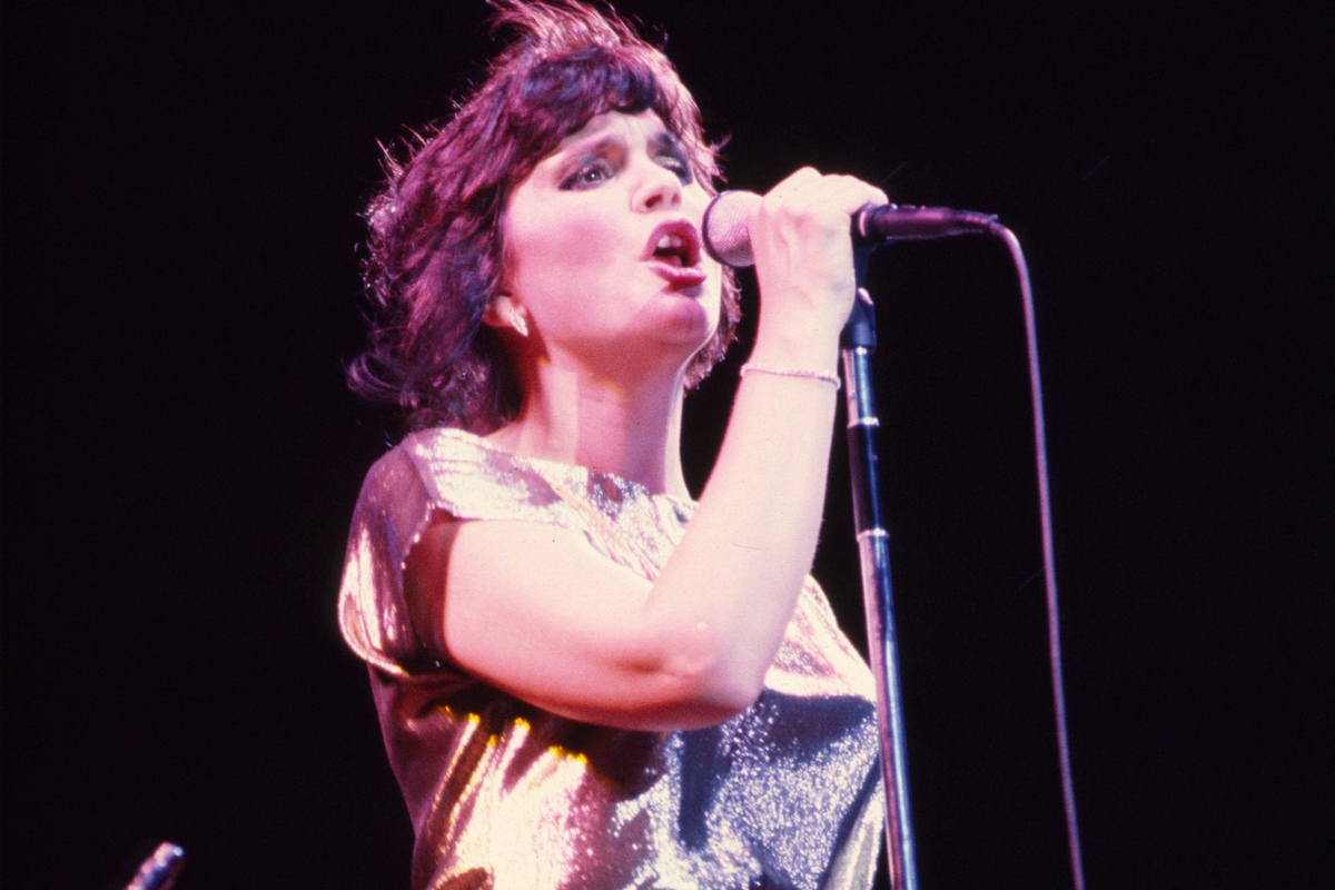 Linda Ronstadt You Tell Me That I'm Falling Down