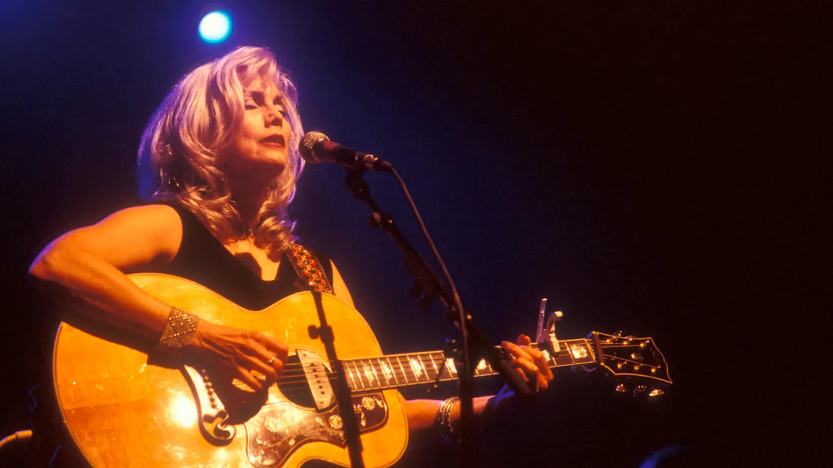 Emmylou Harris Too Far Gone - 2003 Remaster