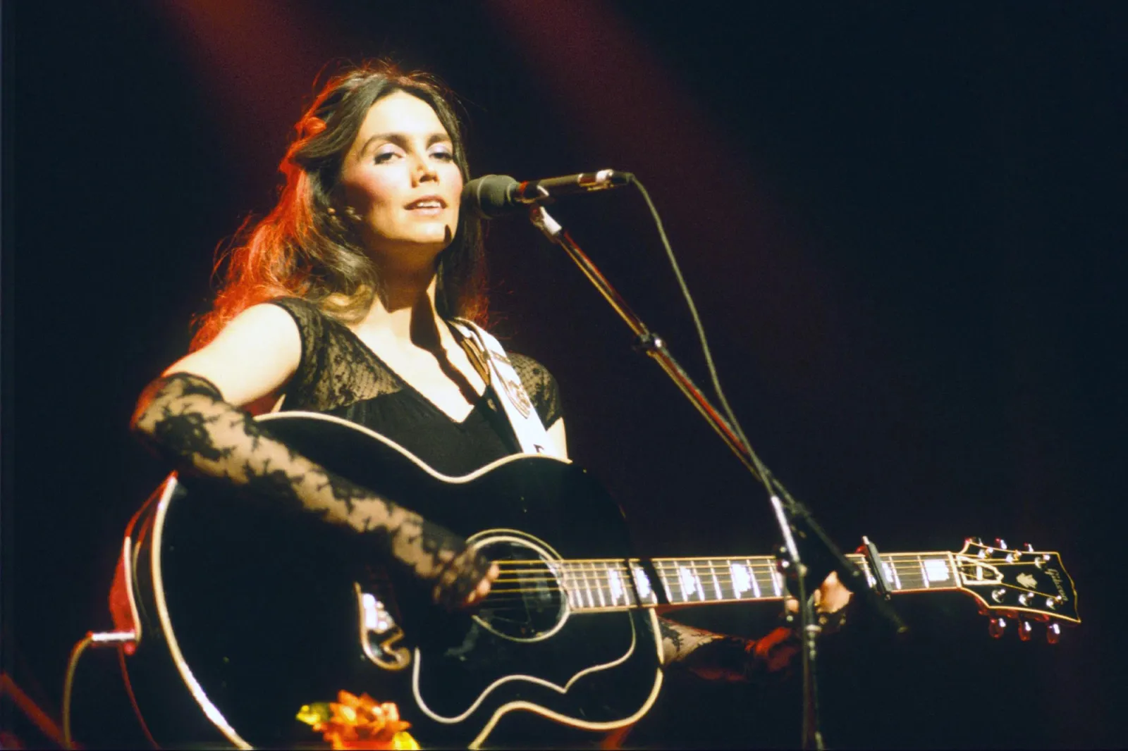 Emmylou Harris Wild Mountain Thyme
