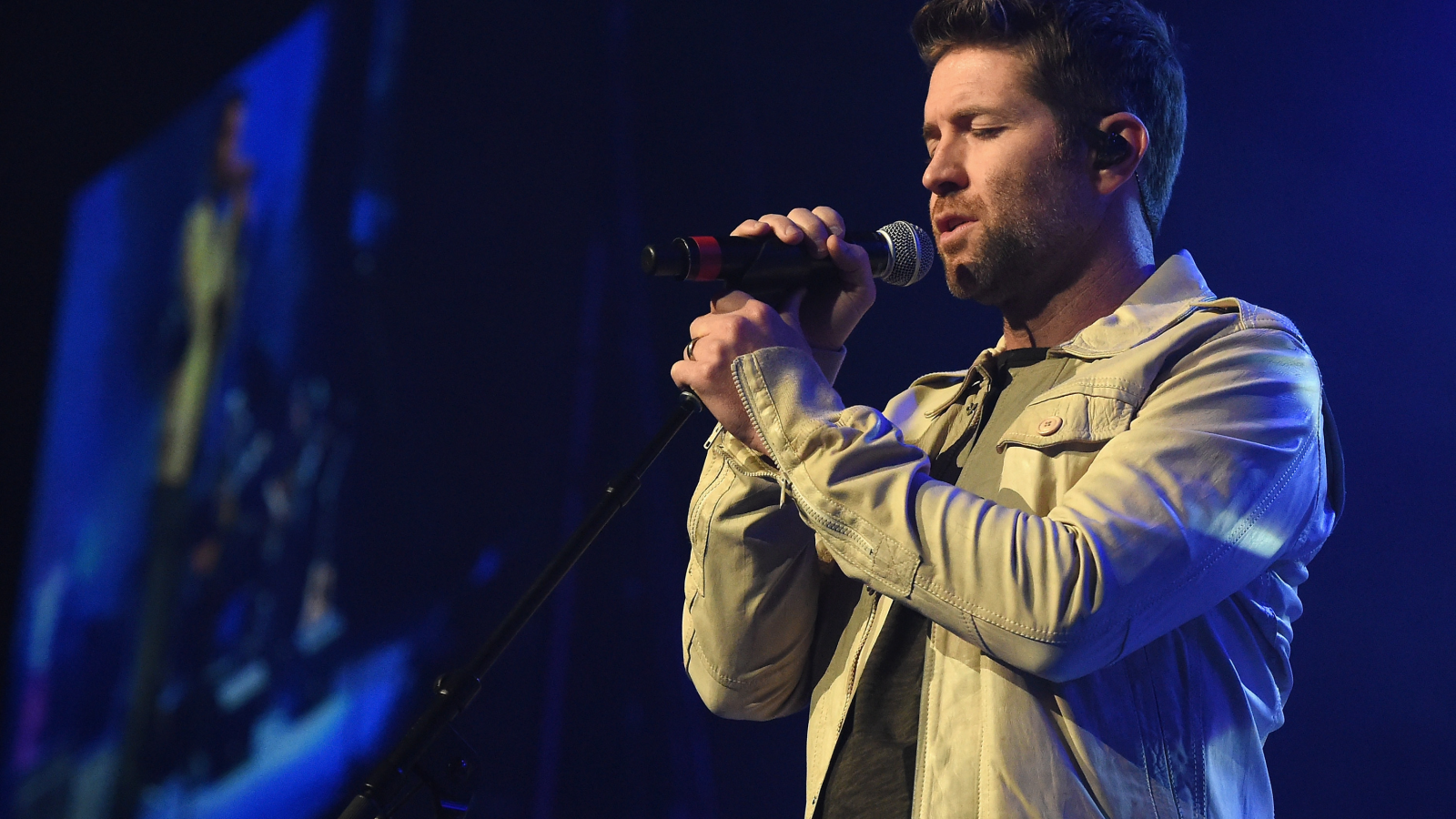 Josh Turner All Over Me