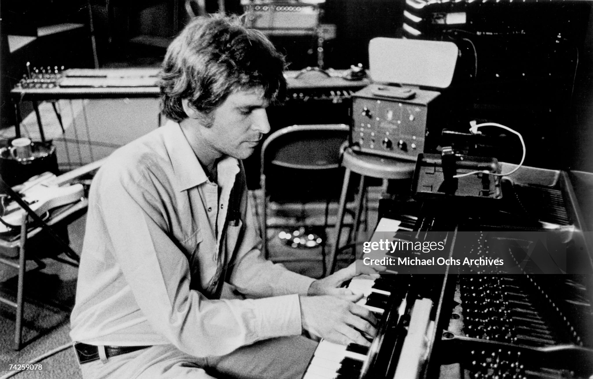 Creedence Clearwater Revival Born On The Bayou - At The Royal Albert Hall / London, UK / April 14, 1970