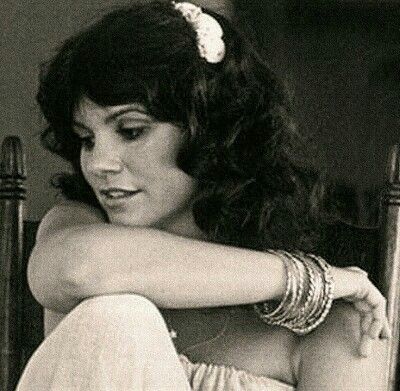 Linda Ronstadt - Alison 1978 | Living in the U.S.A.