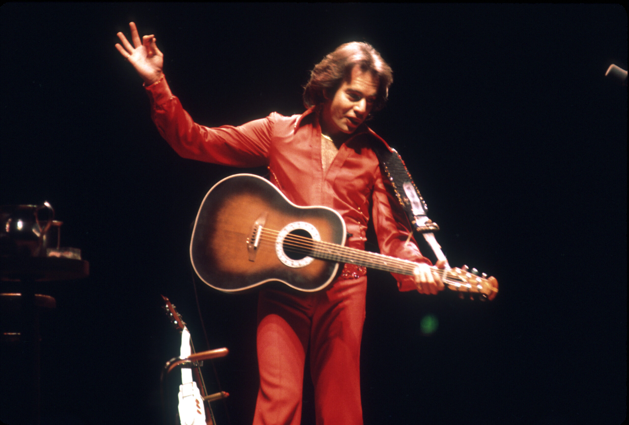 Neil Diamond - Captain of a Shipwreck 2005 | 12 Songs album track produced by Rick Rubin