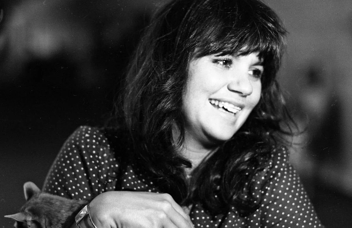 Linda Ronstadt - Heartbeats Accelerating 1993 | Winter Light opening track and single