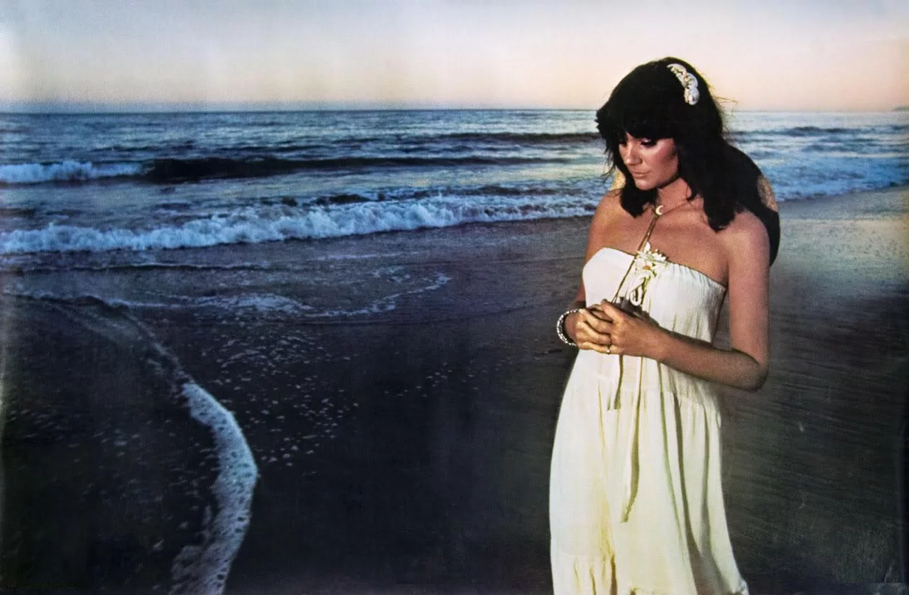 Linda Ronstadt and James Taylor on “Get Closer” from Get Closer (1982), the title-track duet that sharpened her early-80s pop-rock turn