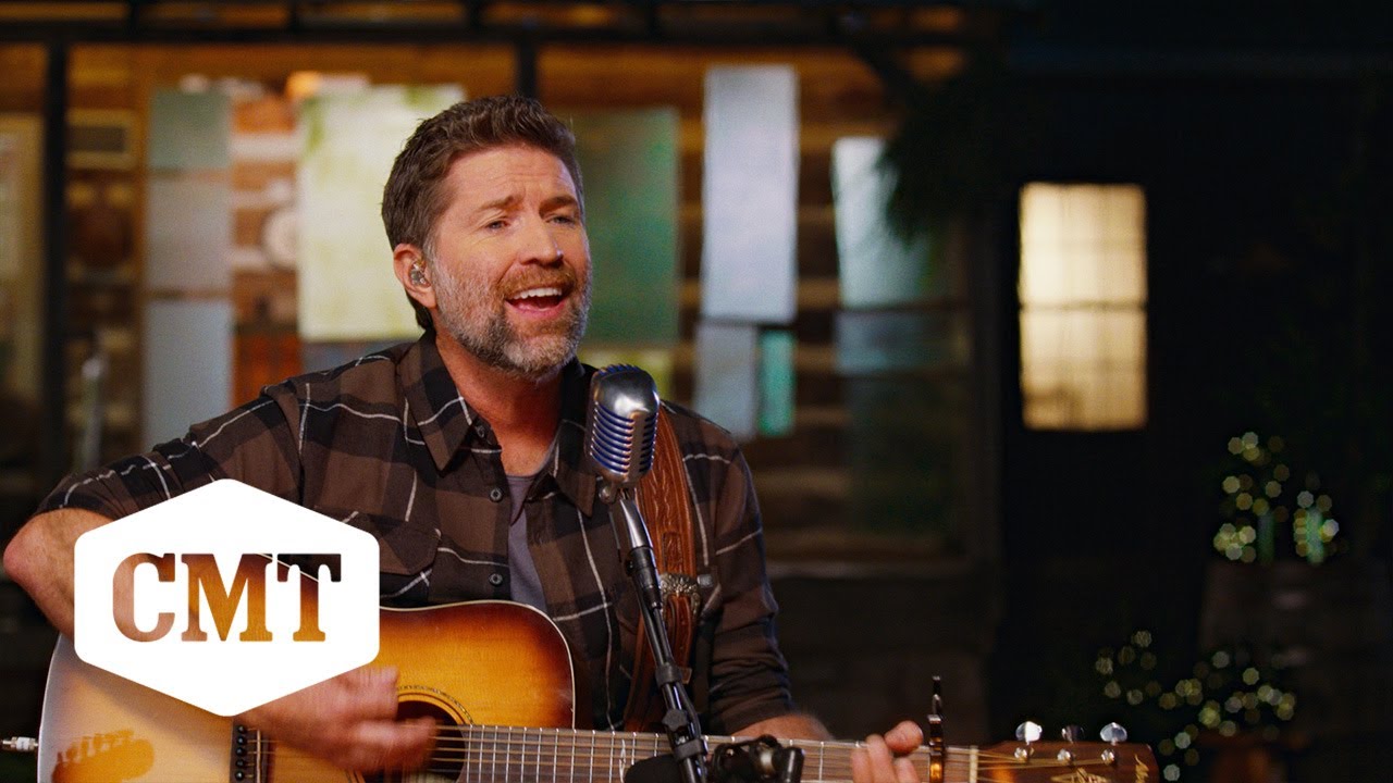 Josh Turner's "Two Steppin' On The Moon" as a late-career traditional track from his 2024 album This Country Music Thing