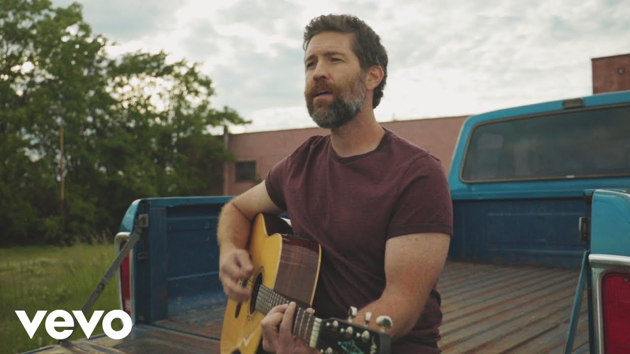 Josh Turner's self-penned "Beach Bums", adding a unique coastal flavor to his 2017 Deep South album
