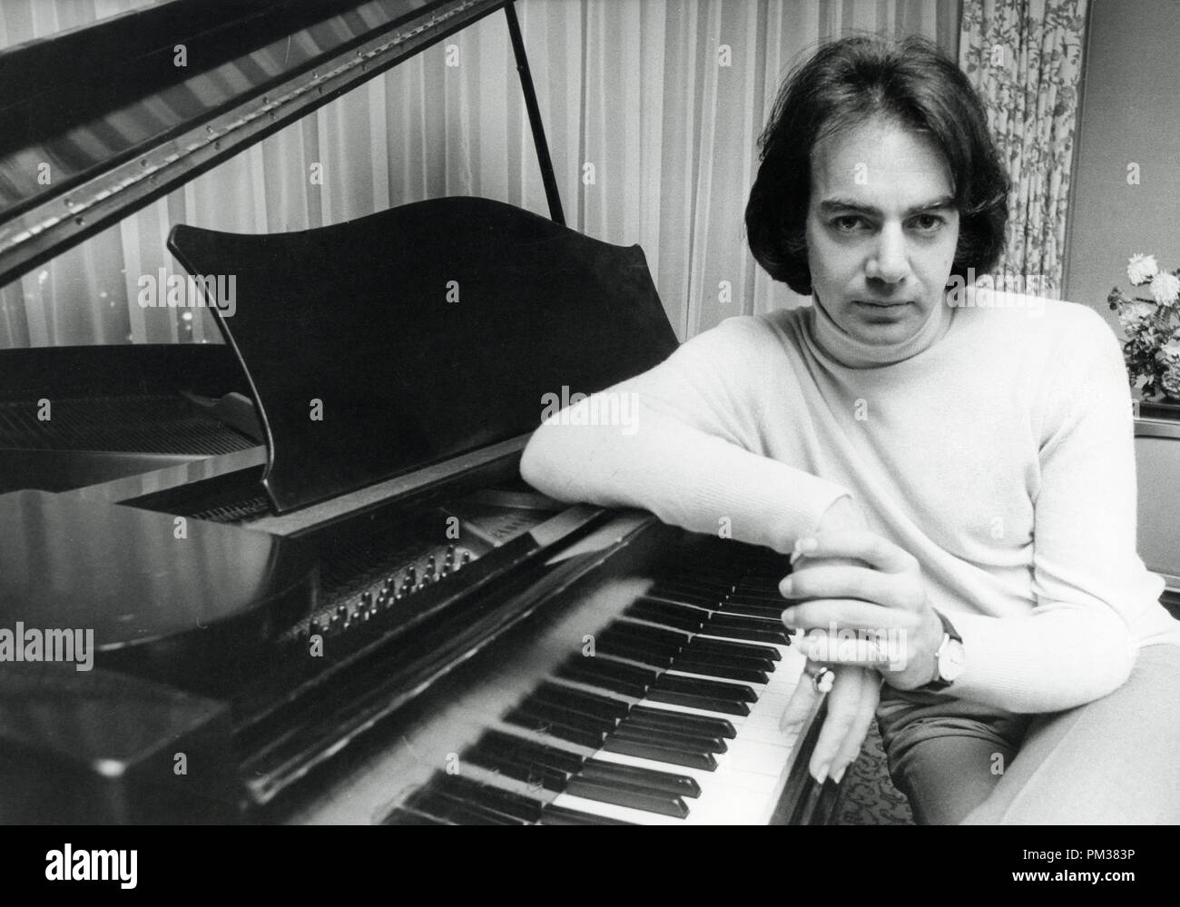 Neil Diamond - Lonely Looking Sky 1973 | Jonathan Livingston Seagull soundtrack