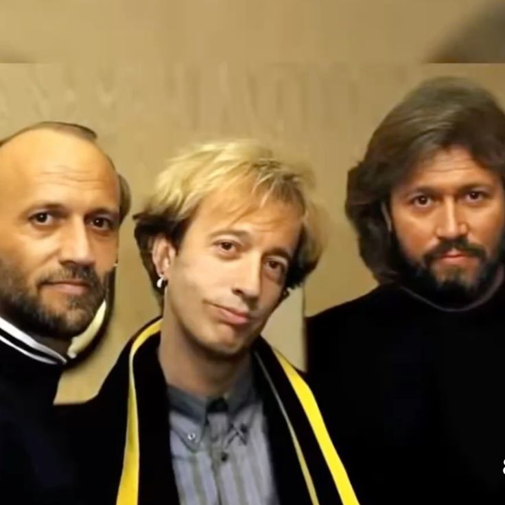 Bee Gees "Don't Wanna Live Inside Myself" as the brooding 1971 single from the Trafalgar album, highlighting Barry Gibb's introspective songwriting