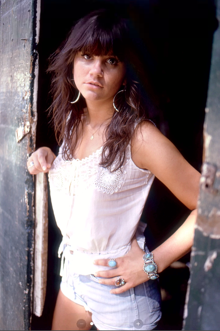 Linda Ronstadt's "El Crucifijo de Piedra" from her 1991 Grammy-winning album Mas Canciones