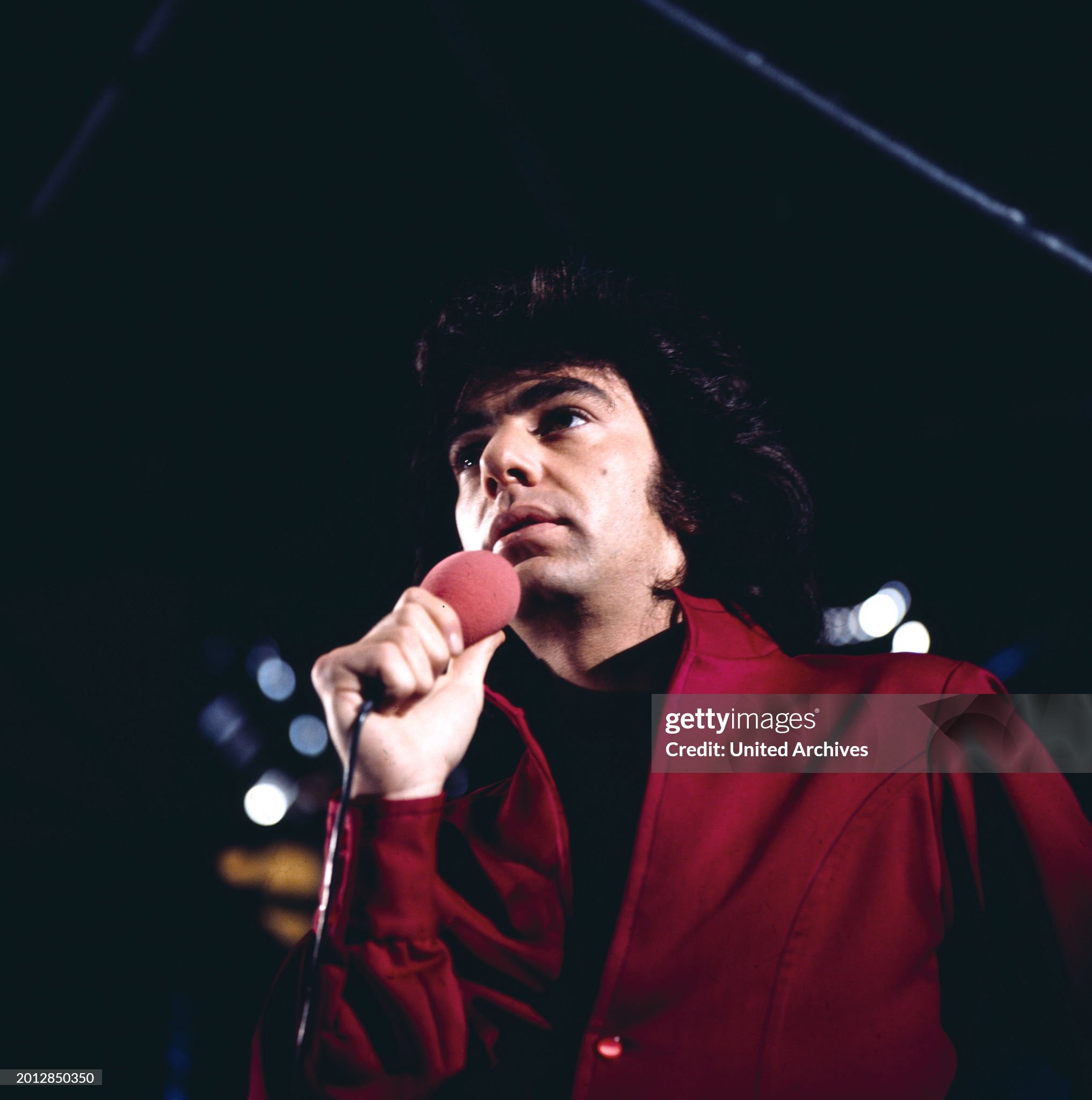Neil Diamond - Home Before Dark 2008 | title track produced by Rick Rubin