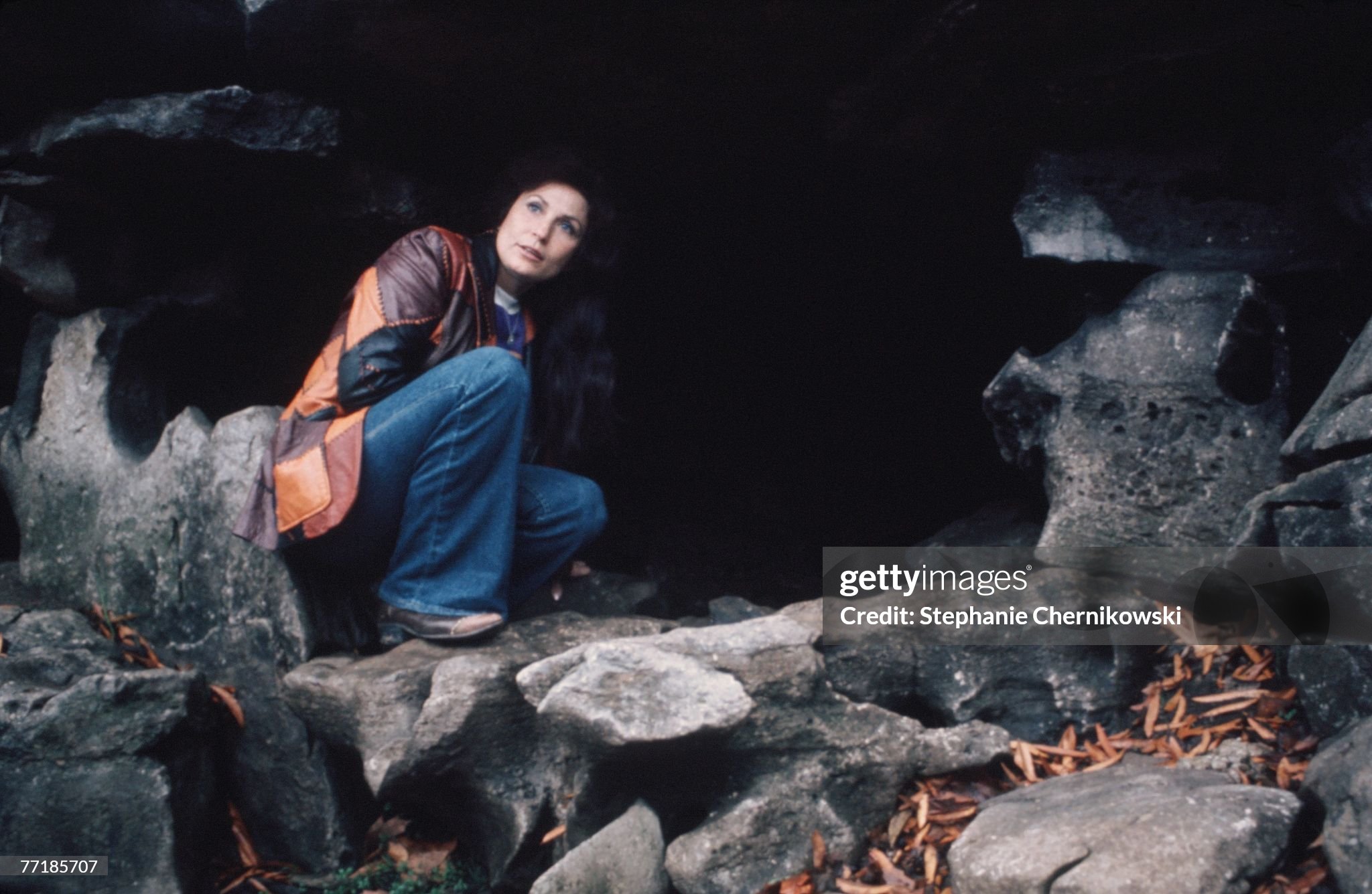 Emmylou Harris's Grammy-winning title track "Blue Kentucky Girl" and her elegant 1979 reinvention of the Loretta Lynn classic
