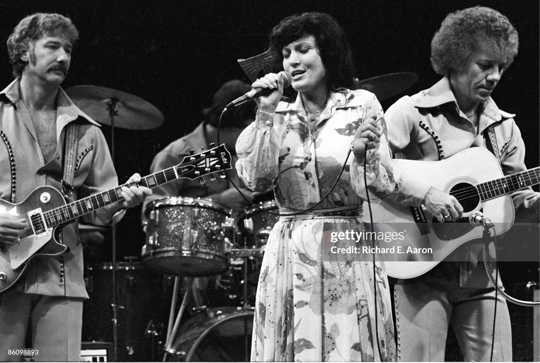 The unmatched vocal chemistry of their 1973 duet "Louisiana Woman, Mississippi Man," a defining moment in classic country partnerships.