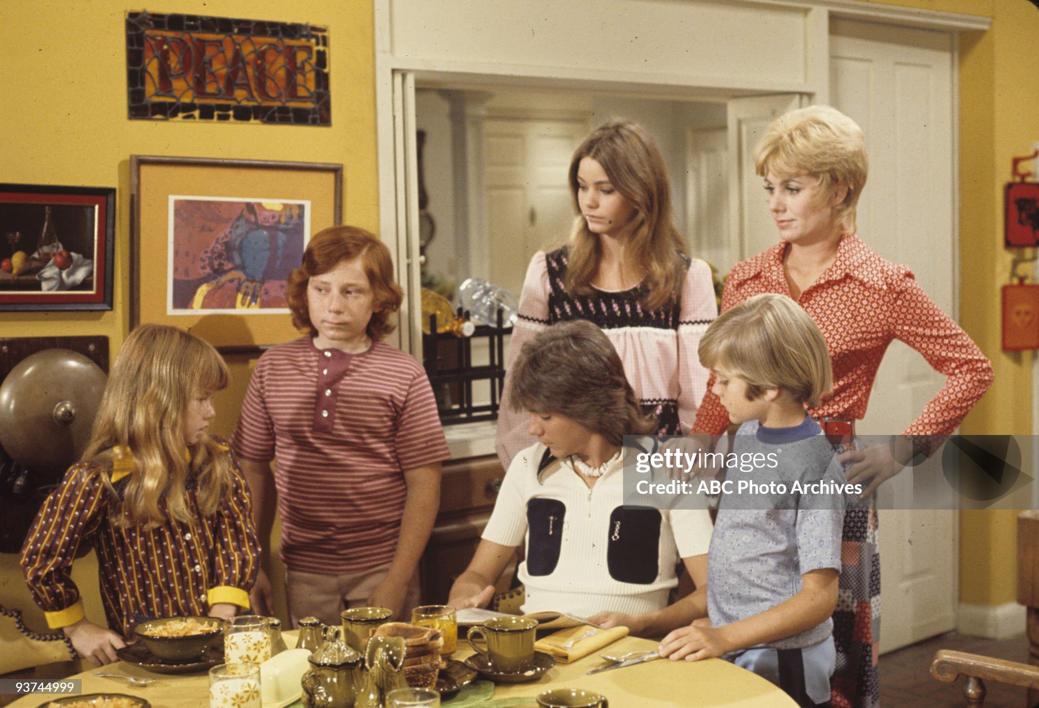 The Partridge Family's "Something New Got Old" from the 1972 Shopping Bag album as a bittersweet pop moment anchored by David Cassidy's lead