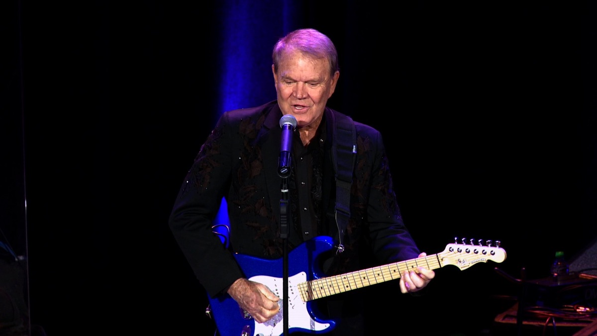 came to define country-pop sophistication with his massive 1975 international number-one crossover hit "Rhinestone Cowboy."