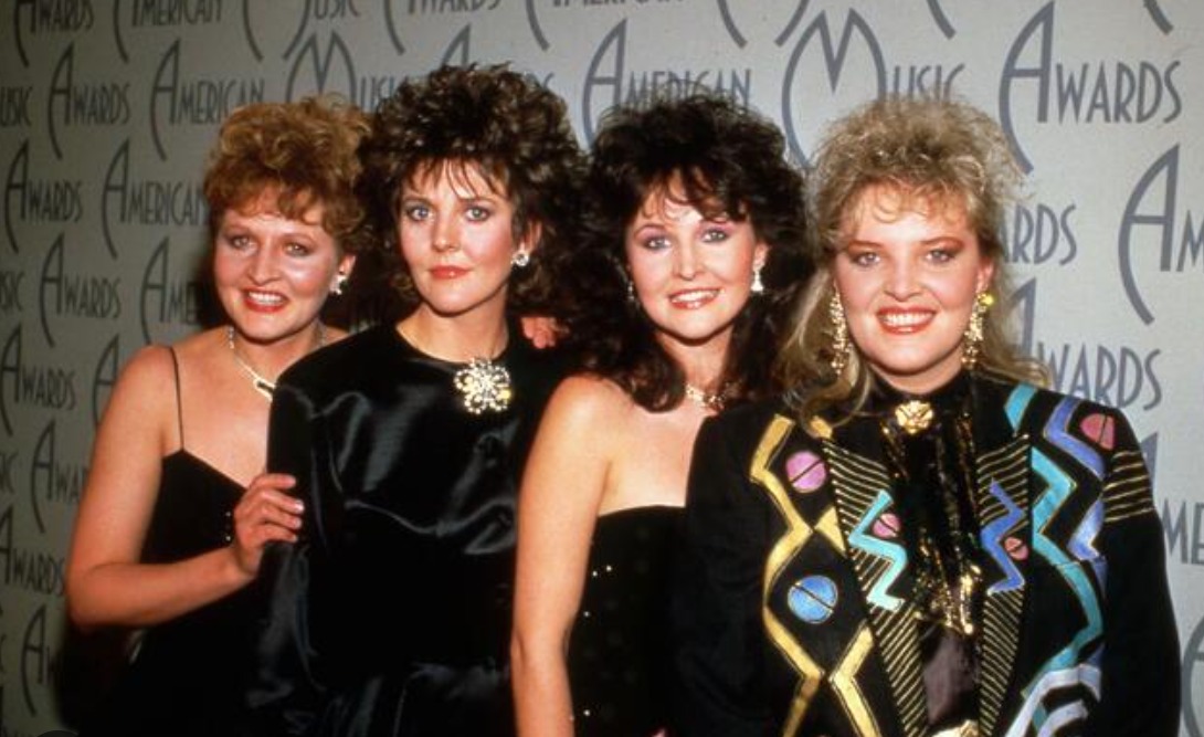 The Forester Sisters’ 1985 No. 1 “I Fell in Love Again Last Night” Was Family Harmony in Bloom